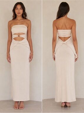 NWT Johansen The Bhvar Cream Maxi Dress Cutout Column Size S
